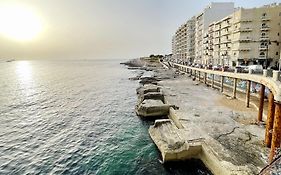 Depiro Point Deluxe - Modern, Designer Apartment 2 Minutes Away From Popular Sliema Seafront